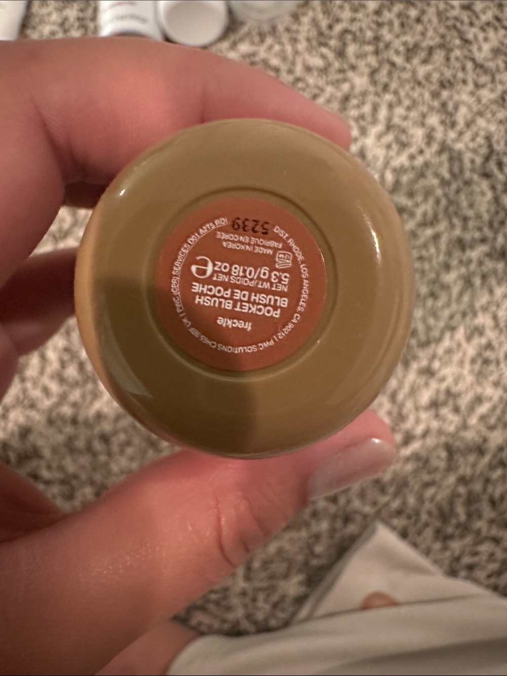 rhode skin Pocket Blush in Peachy Beige